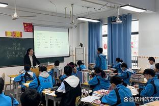 皇马跟队：阿方索想为皇马效力，拜仁开始认为自己无法和球员续约